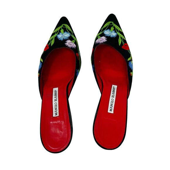 Manolo Blahnik Vintage Floral Embroidered Canvas Mules Point-Toe Covered Heel - Picture 7 of 9